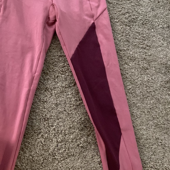 Gymshark Asymmetrical Leggings- Dusty Pink/Dark Ruby - Picture 3 of 6